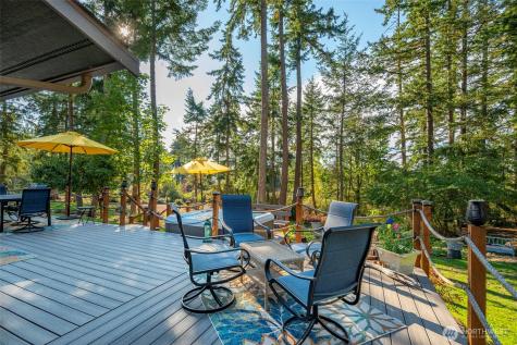 985 Lyndean Lane Oak Harbor WA 98277