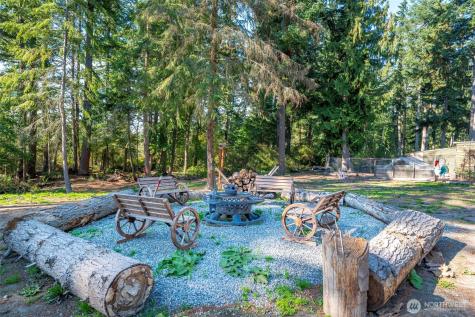 985 Lyndean Lane Oak Harbor WA 98277