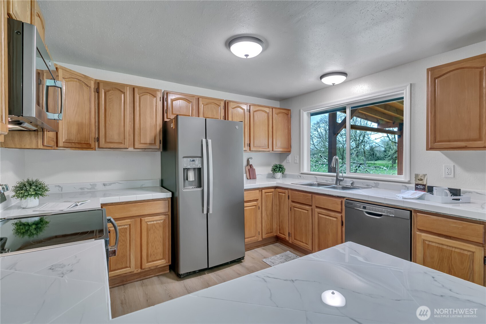3384 Jackson Highway Chehalis WA 98532