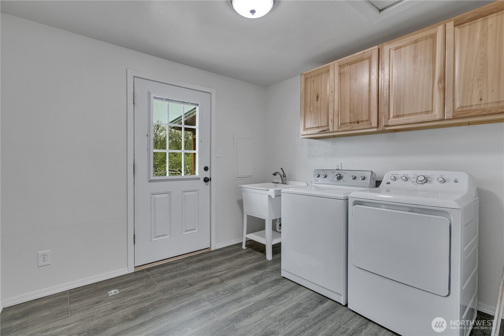 3384 Jackson Highway Chehalis WA 98532