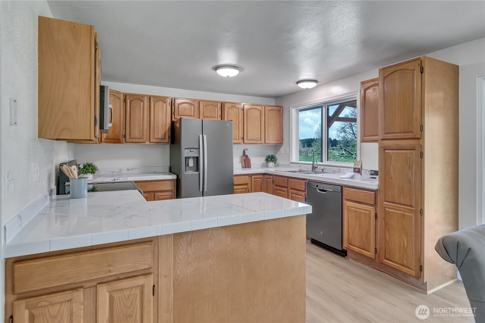 3384 Jackson Highway Chehalis WA 98532