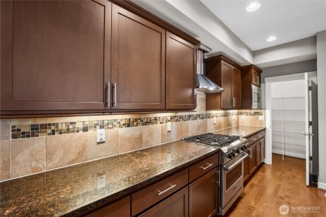 1601 NE Falls Drive Issaquah WA 98029
