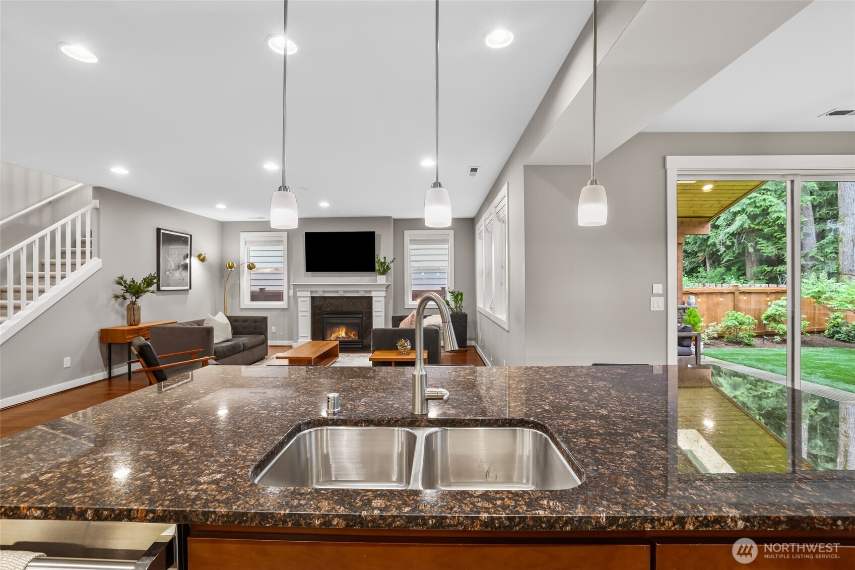 1601 NE Falls Drive Issaquah WA 98029