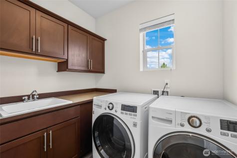 1601 NE Falls Drive Issaquah WA 98029
