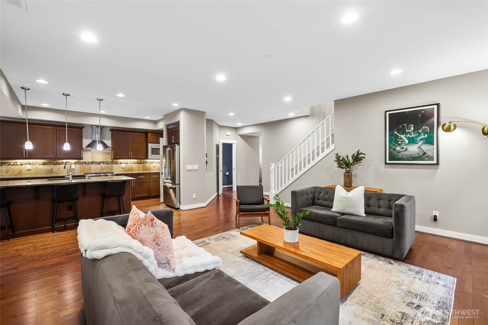 1601 NE Falls Drive Issaquah WA 98029