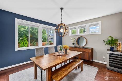 1601 NE Falls Drive Issaquah WA 98029