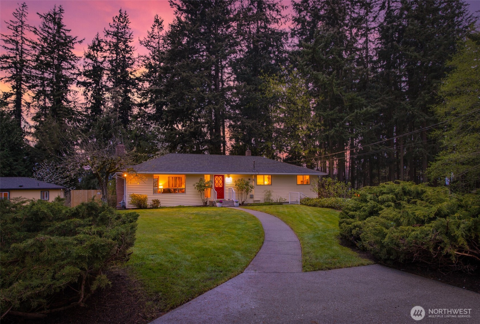 5402 West Drive Everett WA 98203