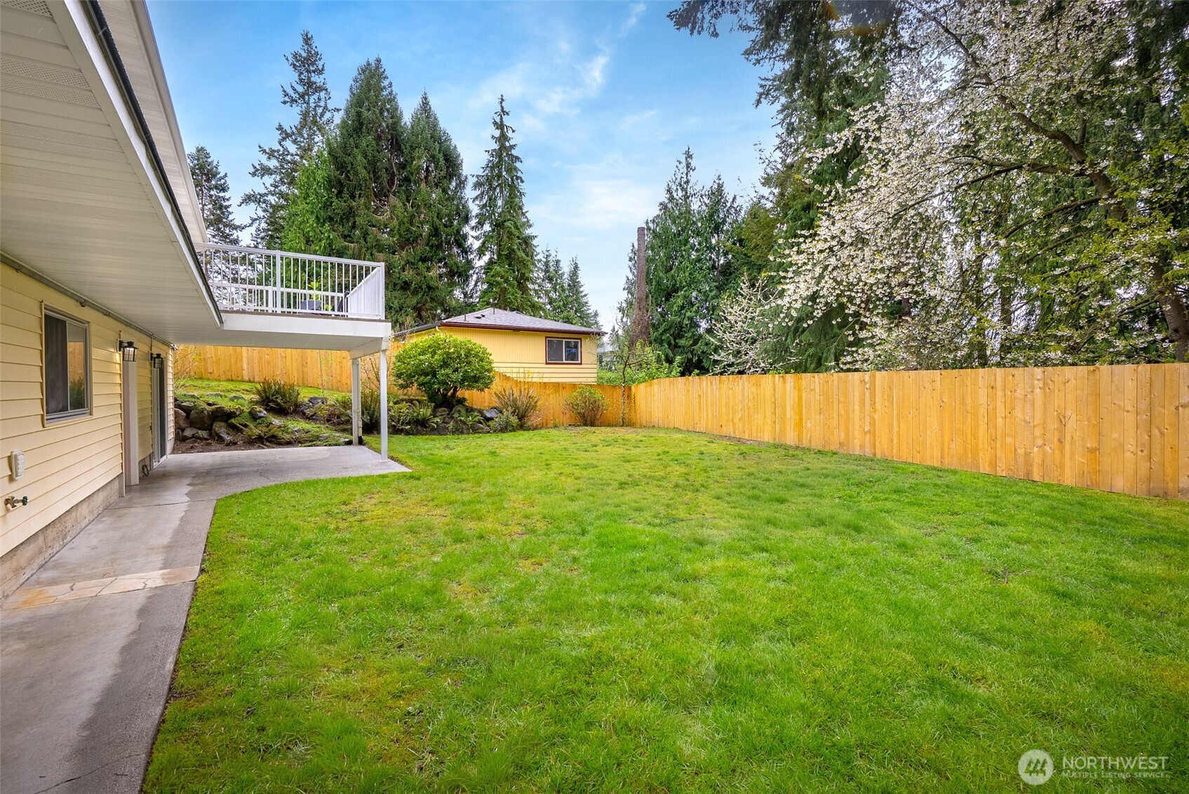5402 West Drive Everett WA 98203