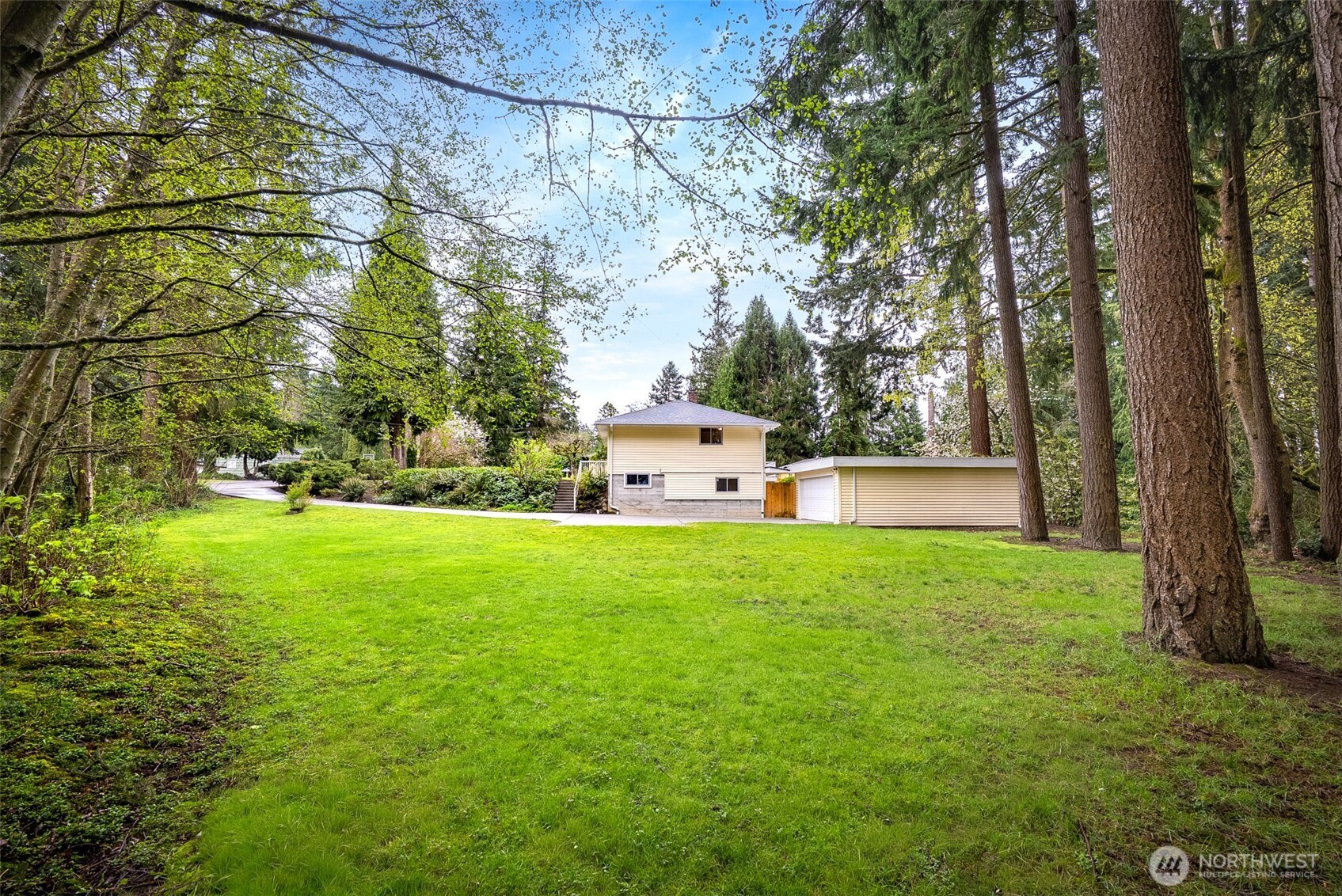 5402 West Drive Everett WA 98203