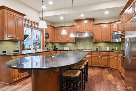 3931 221st Place SE Bothell WA 98021