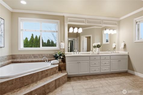 3931 221st Place SE Bothell WA 98021