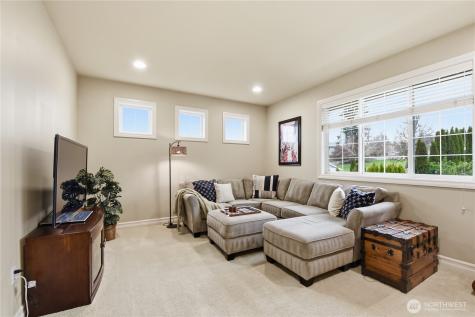 3931 221st Place SE Bothell WA 98021