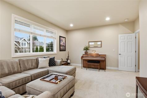 3931 221st Place SE Bothell WA 98021