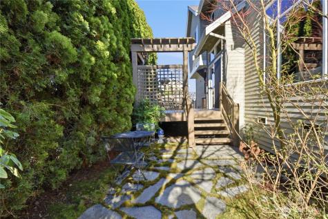 3931 221st Place SE Bothell WA 98021