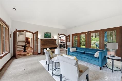 90 Oak Shore Drive Port Townsend WA 98368