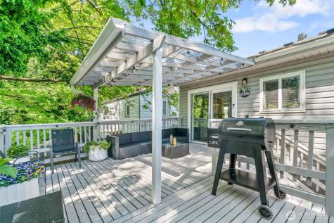 3713 S Burns Street Seattle WA 98118