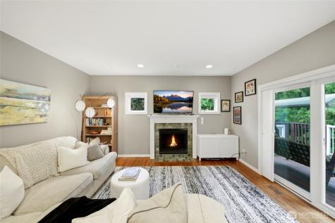 12326 24th Avenue NE Seattle WA 98125