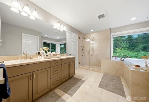 12326 24th Avenue NE Seattle WA 98125