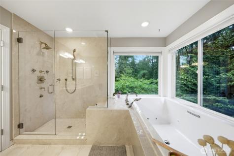 12326 24th Avenue NE Seattle WA 98125