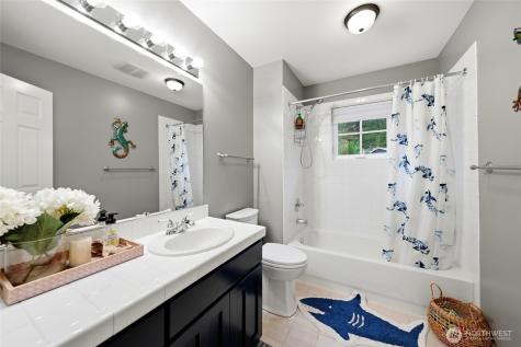 12326 24th Avenue NE Seattle WA 98125