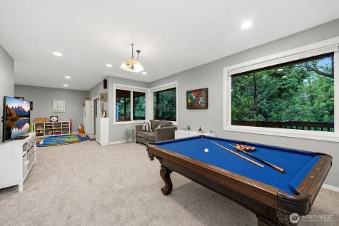 12326 24th Avenue NE Seattle WA 98125