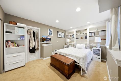 12326 24th Avenue NE Seattle WA 98125