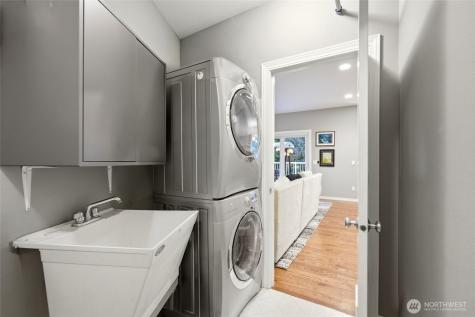12326 24th Avenue NE Seattle WA 98125