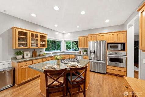 12326 24th Avenue NE Seattle WA 98125