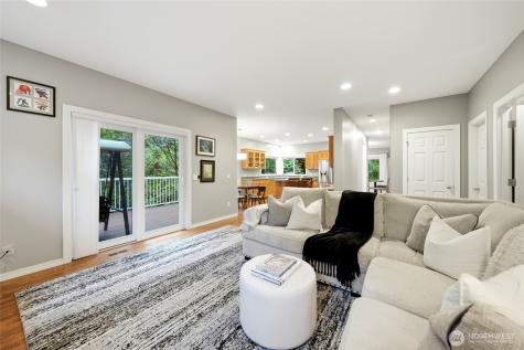 12326 24th Avenue NE Seattle WA 98125