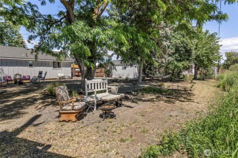 100 Hadley Drive Yakima WA 98908