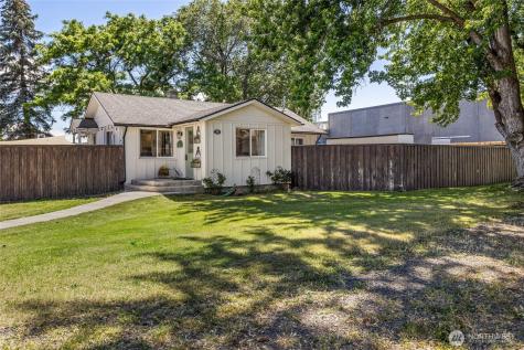 100 Hadley Drive Yakima WA 98908