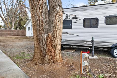 100 Hadley Drive Yakima WA 98908