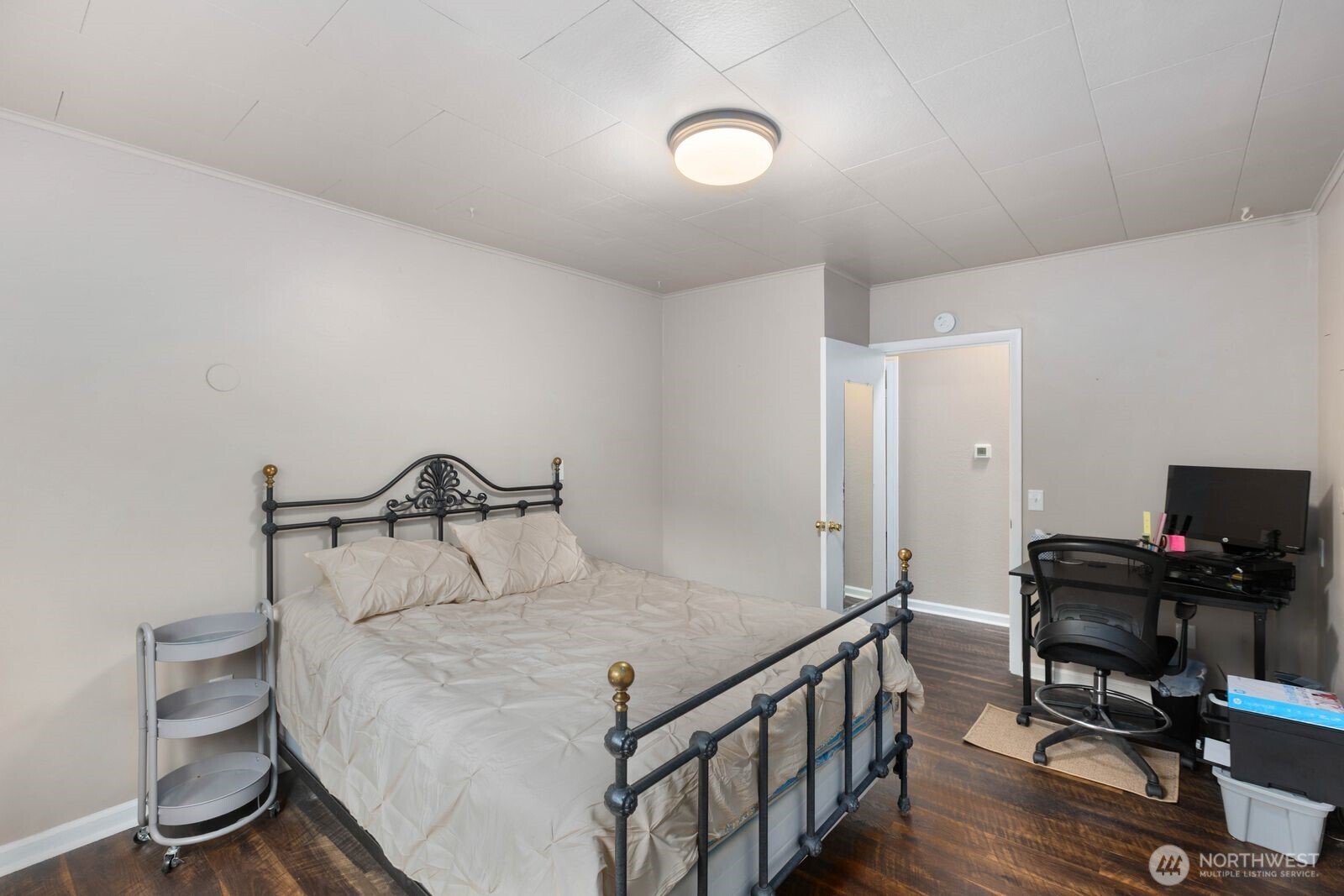 1009 E Orange Avenue Burlington WA 98233