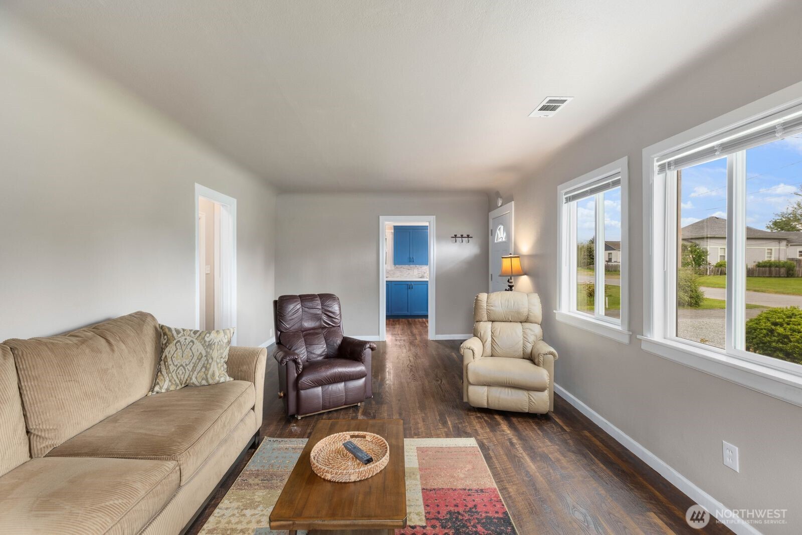 1009 E Orange Avenue Burlington WA 98233