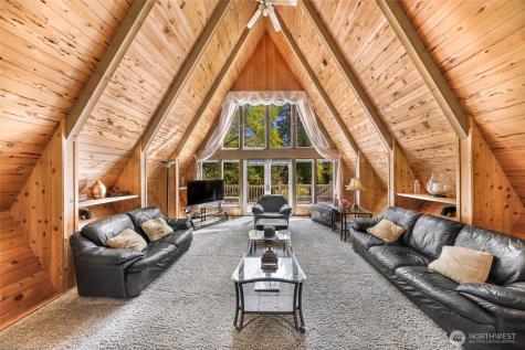 1418 E Blackburn Road Mount Vernon WA 98274