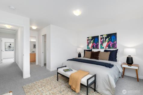 6726 35th Place S Seattle WA 98118