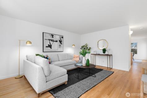 6726 35th Place S Seattle WA 98118