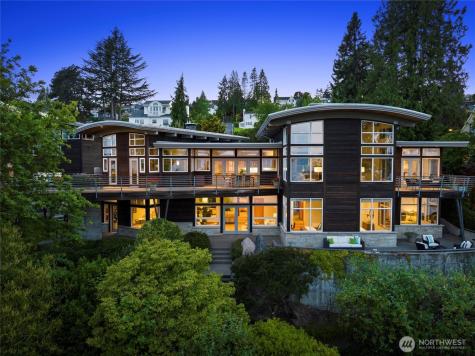 4502 55th Avenue NE Seattle WA 98105