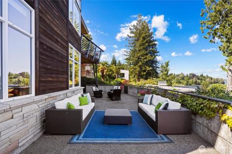 4502 55th Avenue NE Seattle WA 98105