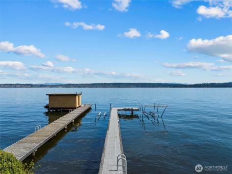 4502 55th Avenue NE Seattle WA 98105