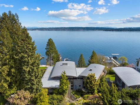4502 55th Avenue NE Seattle WA 98105