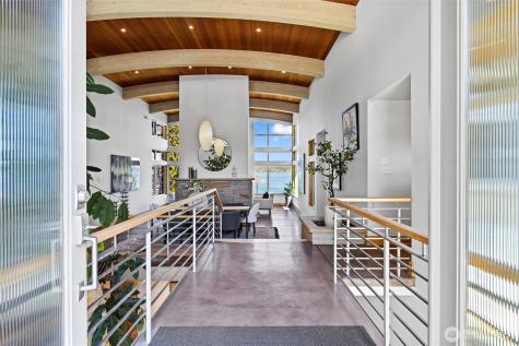 4502 55th Avenue NE Seattle WA 98105