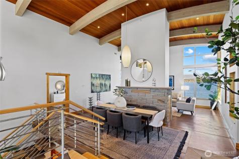 4502 55th Avenue NE Seattle WA 98105