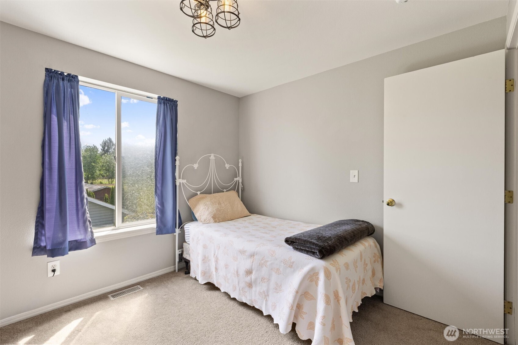 1114 Yew Avenue Sultan WA 98294