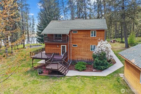 61 Columbia Drive Kettle Falls WA 99141