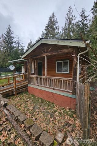 9001 Misery Point Road NW Seabeck WA 98380