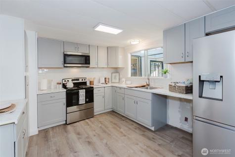 16300 State Highway 305 NE Poulsbo WA 98370