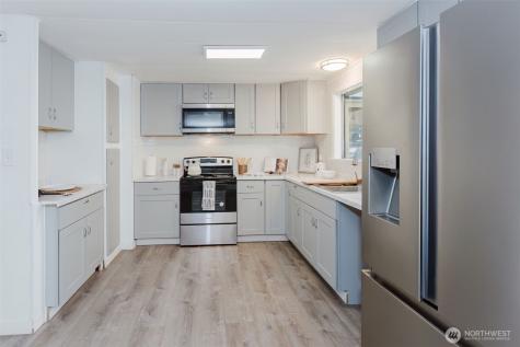 16300 State Highway 305 NE Poulsbo WA 98370
