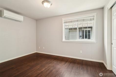 6562 5th Avenue NE Seattle WA 98115