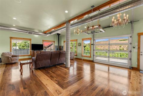 1307 Jefferson Avenue Bridgeport WA 98813